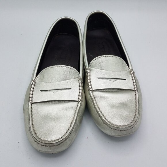 Tod's Gommino Driving Loafers Womens 37.5 Silver Metallic Leather Penny Loafers - Picture 2 of 12